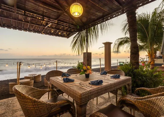 ホリデーパーク Amed Beach Resort アメッド
