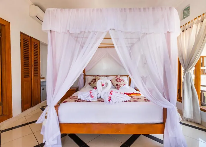 ホリデーパーク Amed Beach Resort 3*