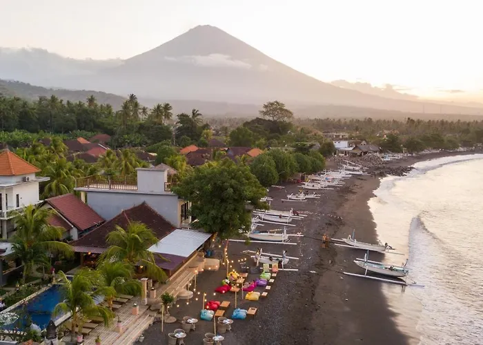 Amed Beach Resort 3*