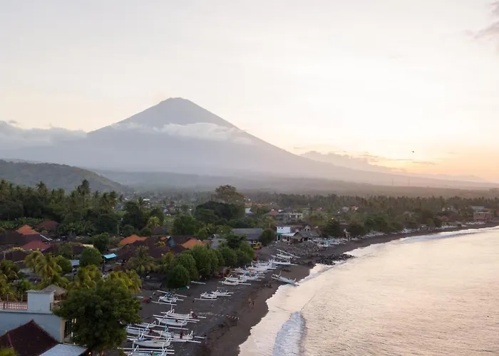 Amed Beach Resort ホリデーパーク アメッド
